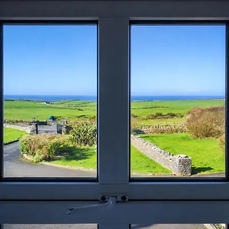 Aran View Homes - The Atlantic Stone House - Ocean Views Дулин
