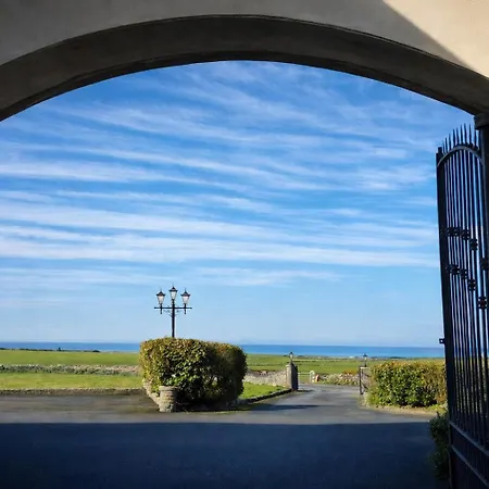 Дом отдыха Aran View Homes - The Atlantic Stone House - Ocean Views *